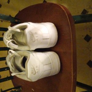 Men's shoes size 11 like new Nike Air